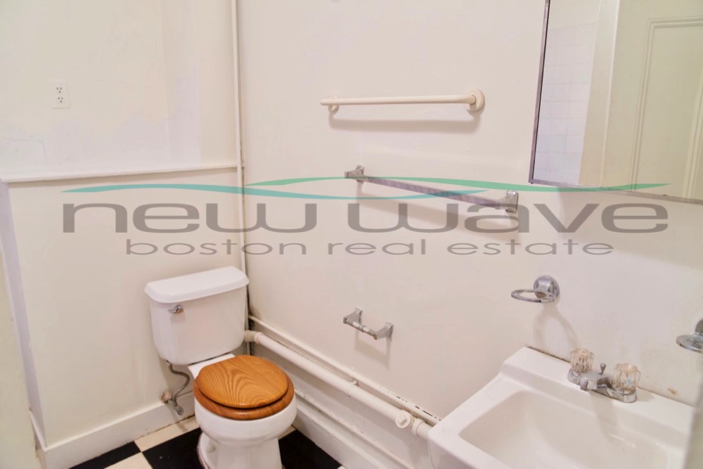 8 Milford St, South End