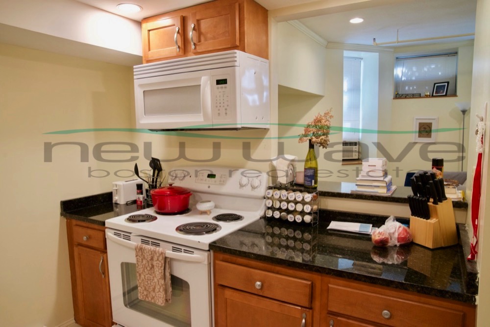 107 Queensberry St, Fenway