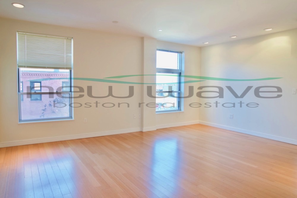 601 Albany St, South End