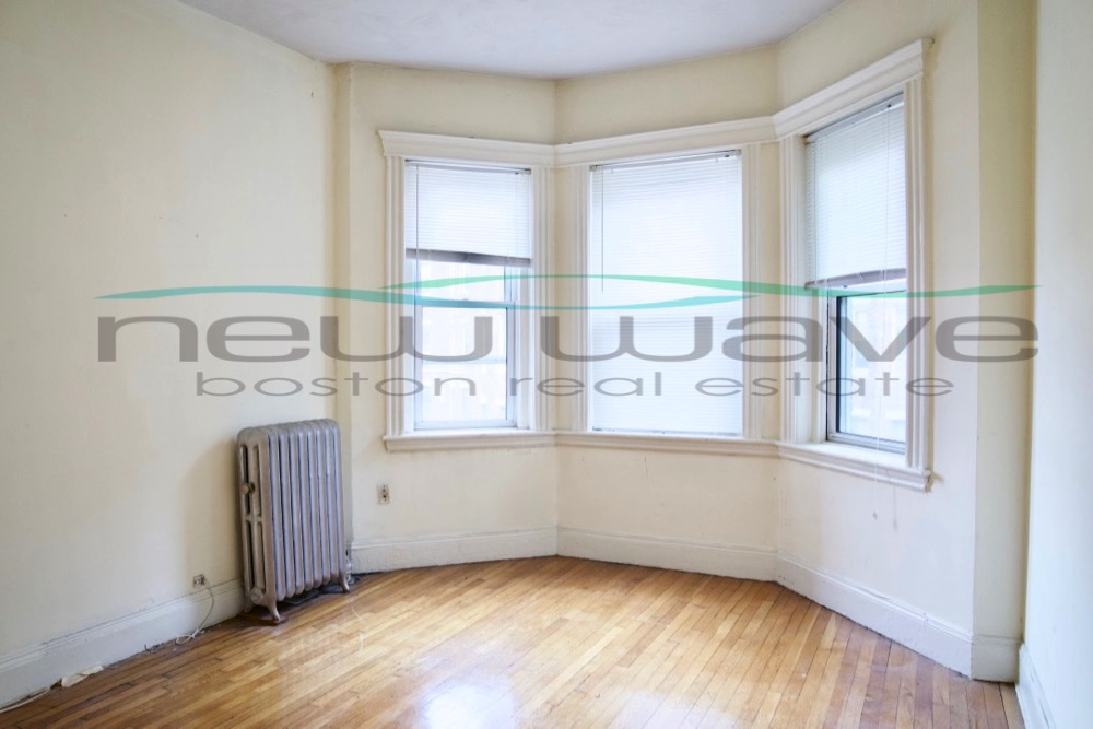 1 bed, 1 bath apartment for rent at 124 Peterborough St Unit 10, Fenway — photo 3 of 10