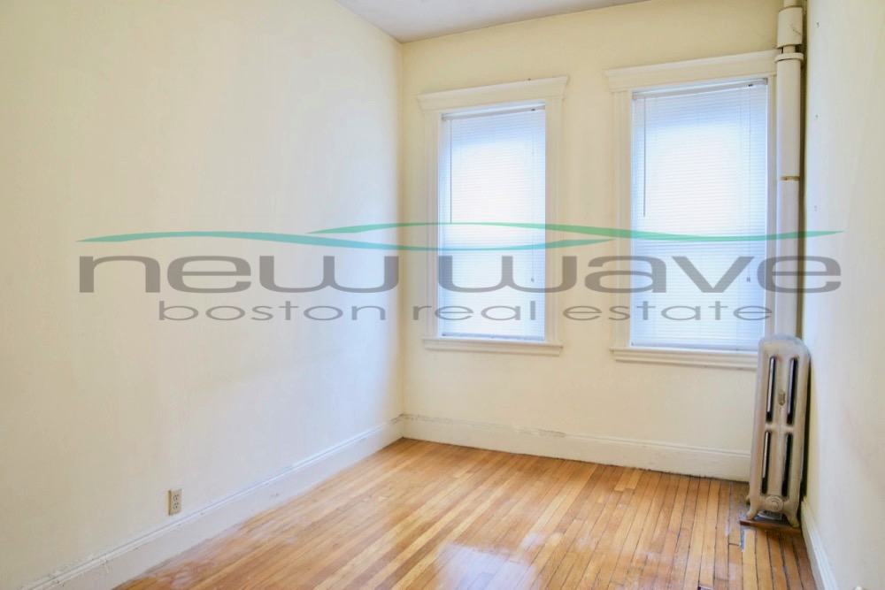 1 bed, 1 bath apartment for rent at 124 Peterborough St Unit 10, Fenway — photo 4 of 10