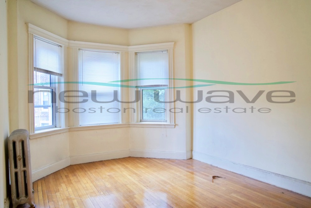1 bed, 1 bath apartment for rent at 124 Peterborough St Unit 10, Fenway — photo 5 of 10