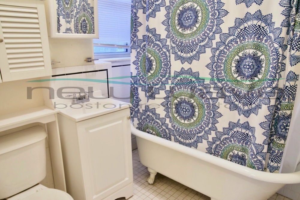 1 bed, 1 bath apartment for rent at 124 Peterborough St Unit 10, Fenway — photo 8 of 10