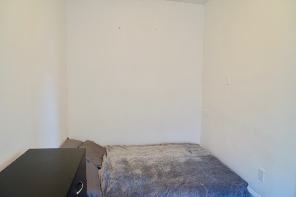 225 Newbury St, Back Bay