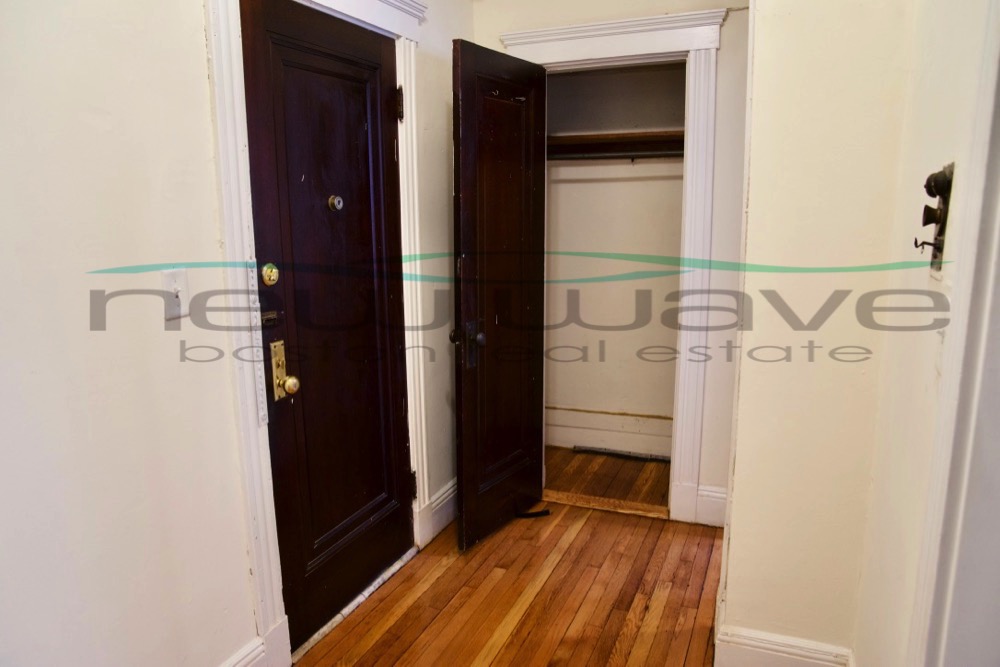 1197 Boylston St, Fenway