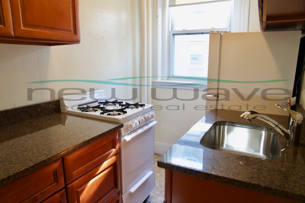 1197 Boylston St, Fenway