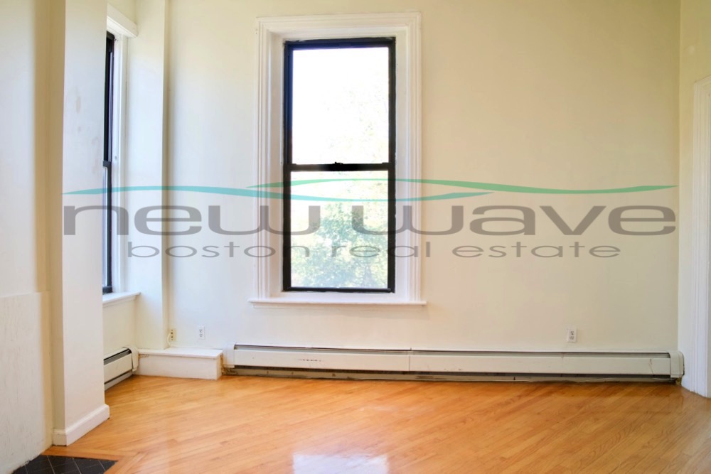 423 Shawmut Ave, South End