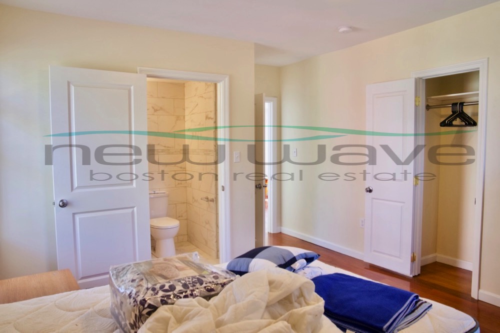 3 bed, 2 bath apartment for rent at 16 Netherland Rd Unit 1, Brookline — photo 13 of 17