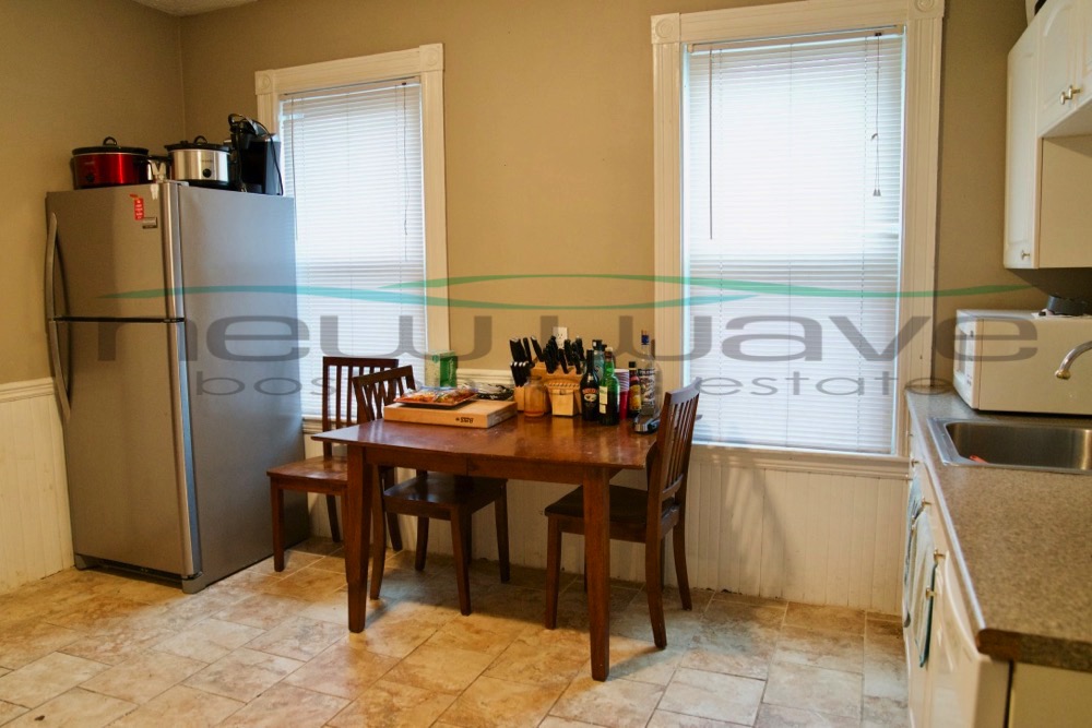 12 Bucknam St, Mission Hill