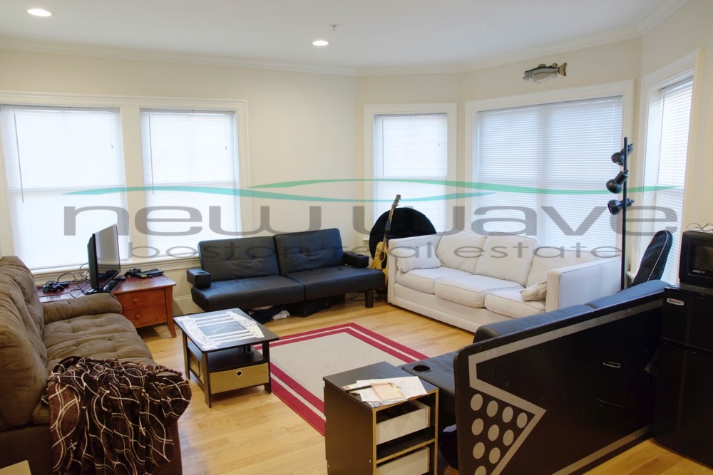 1 Oswald St, Mission Hill