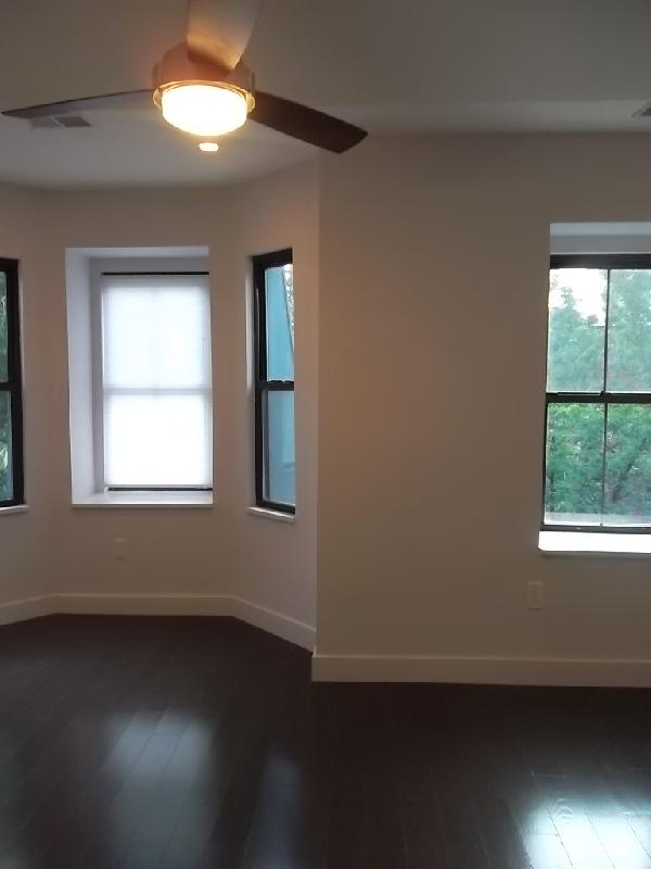 25 Worthington St, Roxbury