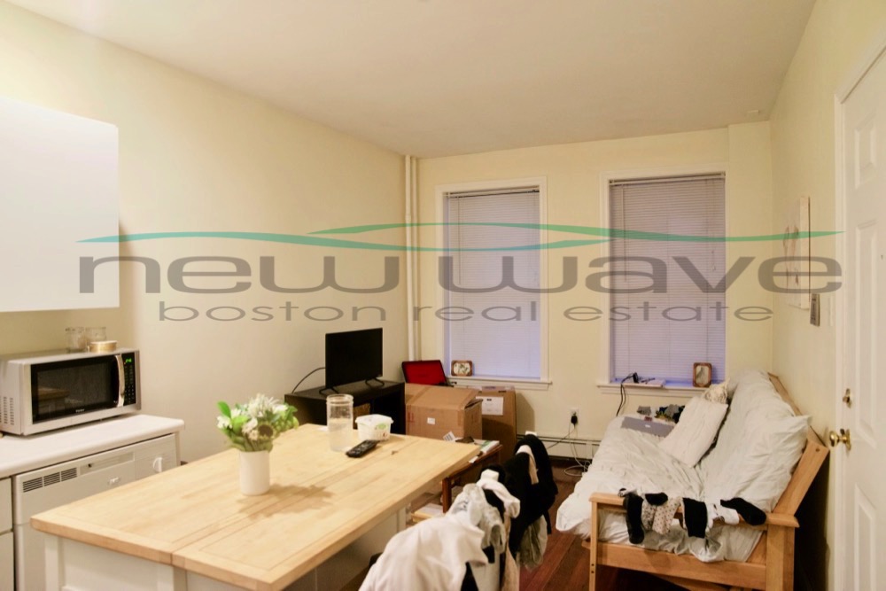 16 Russell St, Beacon Hill