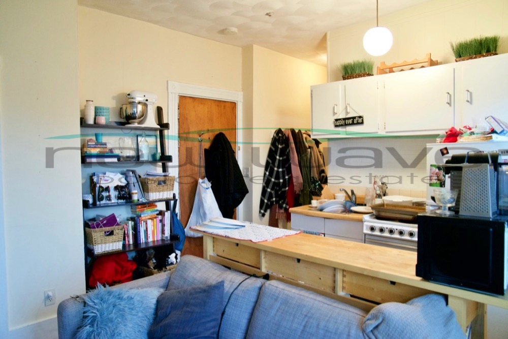 108 Myrtle St, Beacon Hill