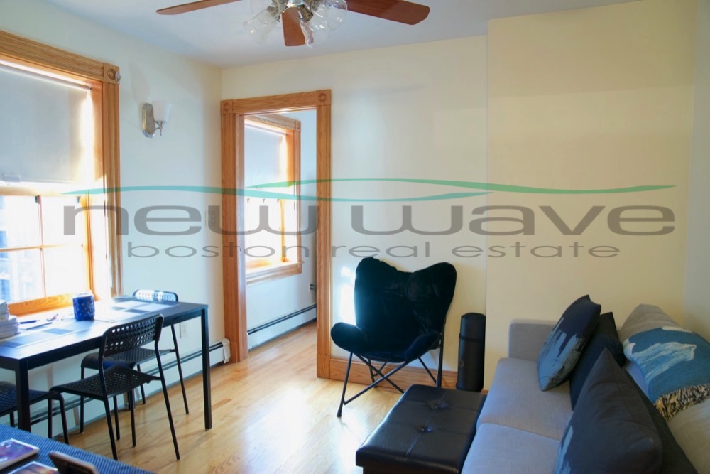 89 Myrtle St, Beacon Hill