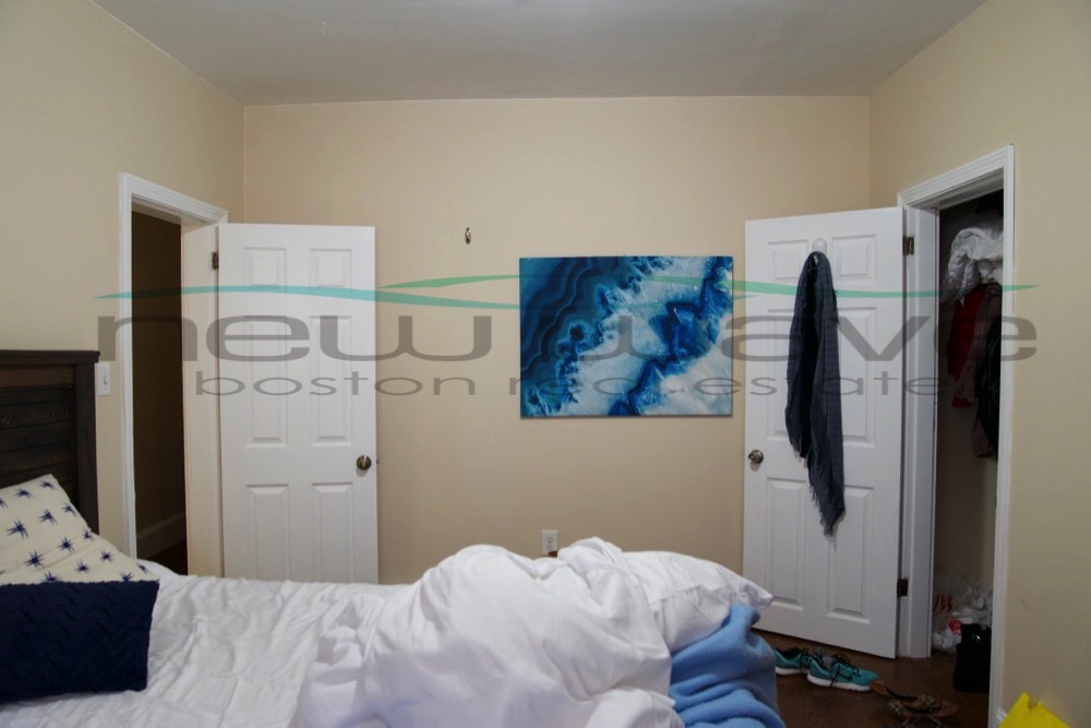 3 bed, 1 bath apartment for rent at 95 Hudson St Unit 1, Chinatown — photo 5 of 12