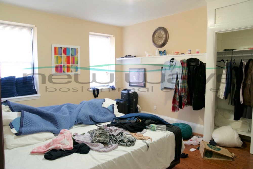 3 bed, 1 bath apartment for rent at 95 Hudson St Unit 1, Chinatown — photo 8 of 12