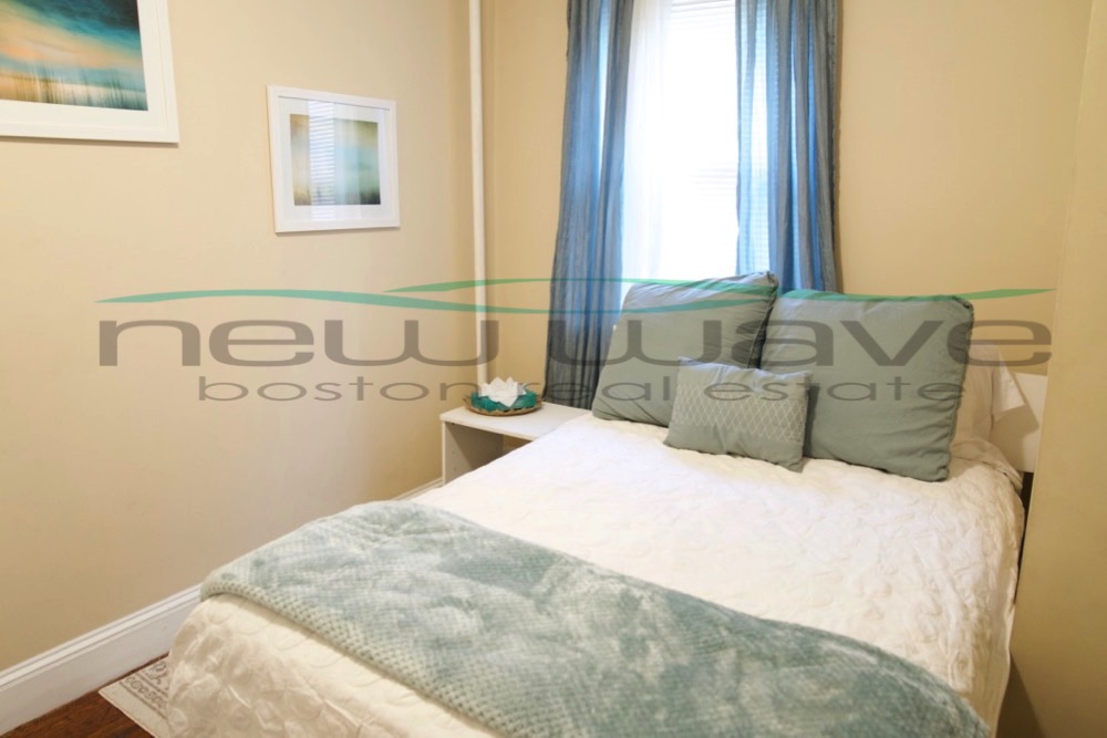 2 bed, 1 bath apartment for rent at 95 Hudson St Unit 3, Chinatown — photo 4 of 8