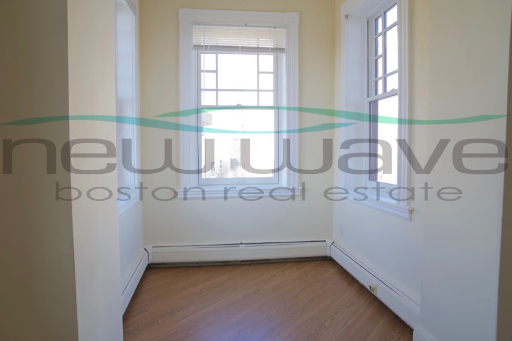 1 bed, 1 bath apartment for rent at 706 Huntington Ave Unit 404, Mission Hill — photo 4 of 12