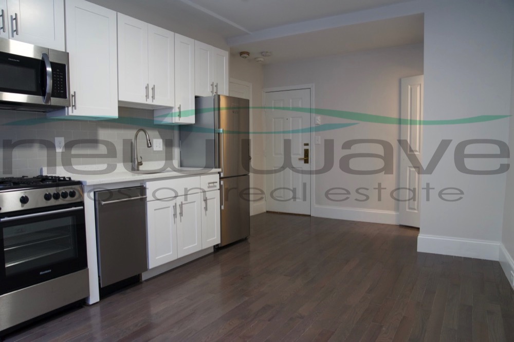 38 Clearway St, Back Bay