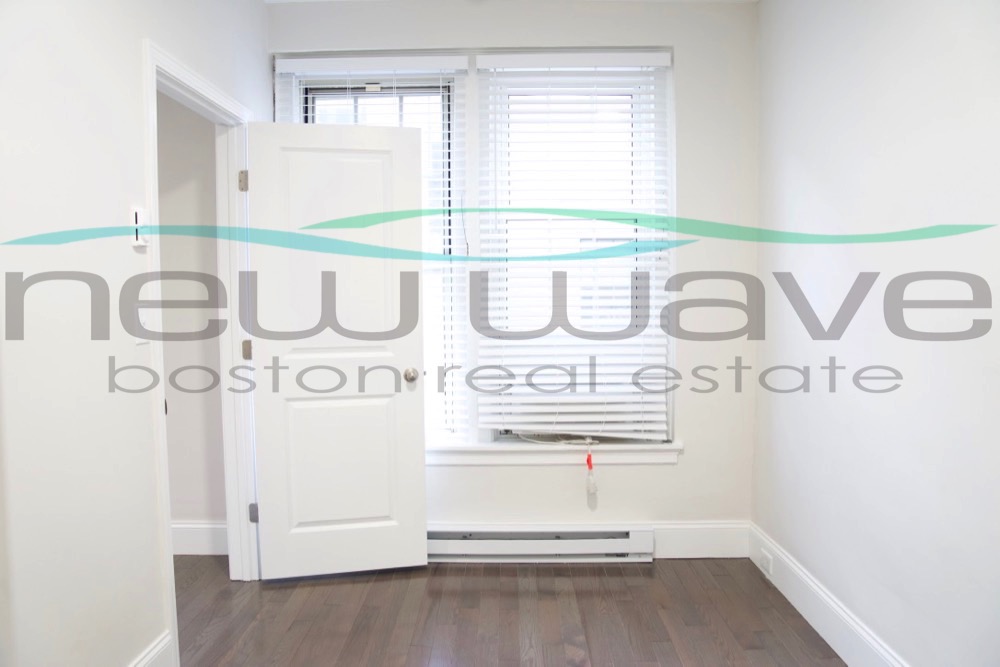 38 Clearway St, Back Bay