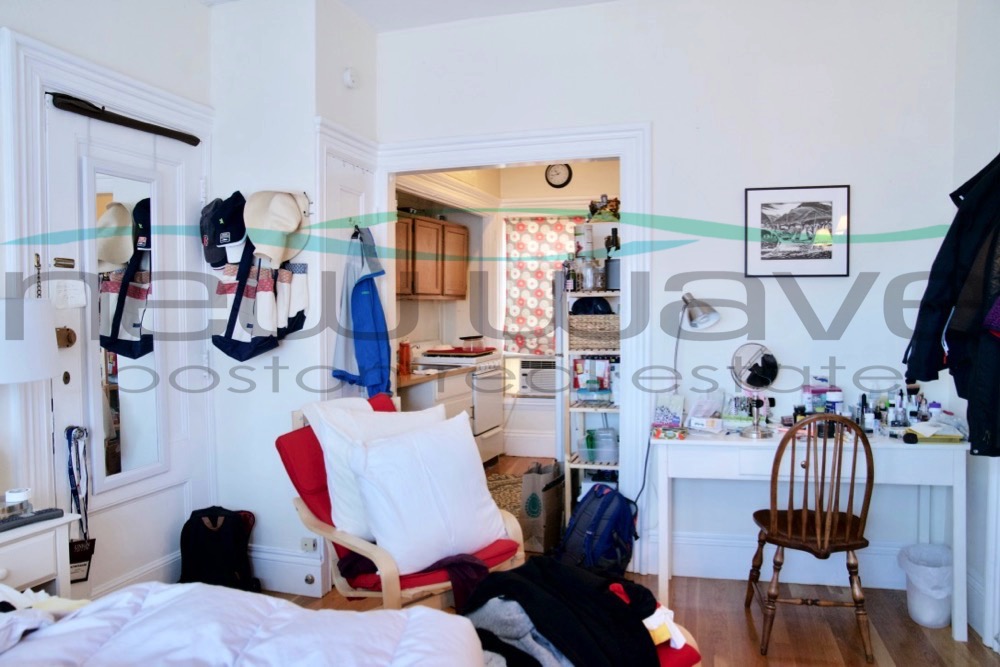 47 West Cedar St, Beacon Hill