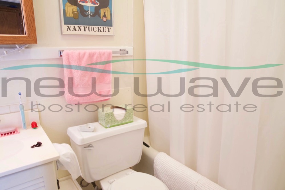 47 West Cedar St, Beacon Hill