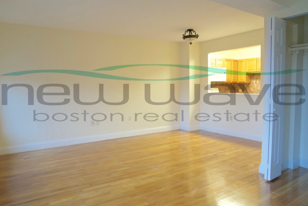 397 Massachusetts Ave, Roxbury