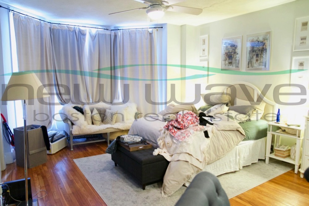 224 Commonwealth Ave, Back Bay