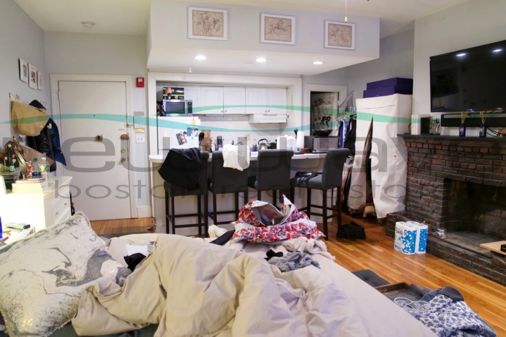 224 Commonwealth Ave, Back Bay