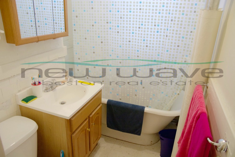 1175 Boylston St, Fenway