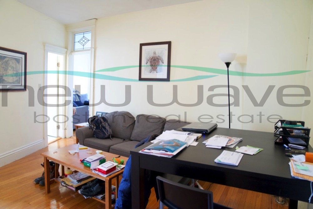 2 bed, 1 bath apartment for rent at 108 Queensberry St Unit 10, Fenway — photo 3 of 9