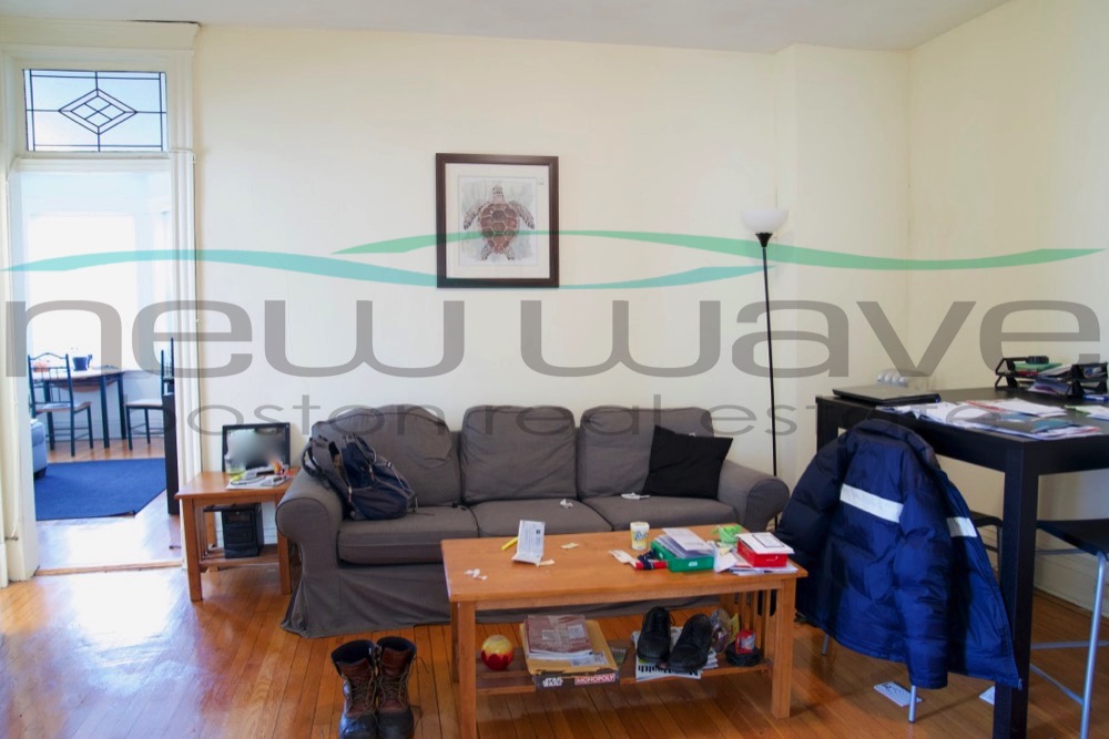 2 bed, 1 bath apartment for rent at 108 Queensberry St Unit 10, Fenway — photo 4 of 9