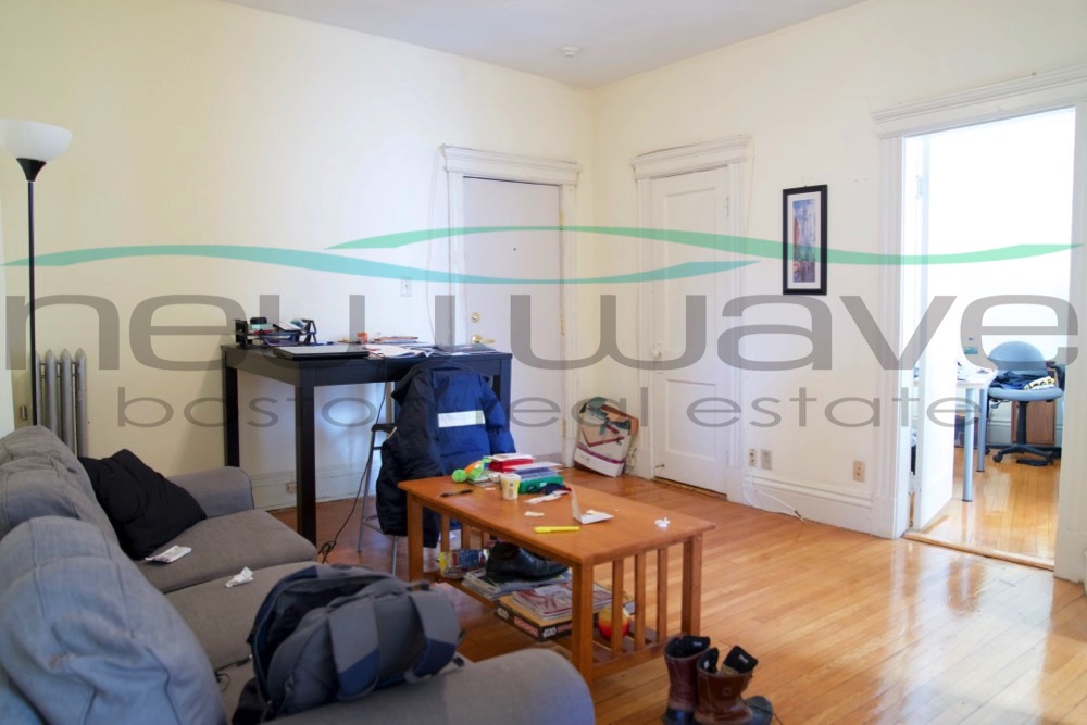 2 bed, 1 bath apartment for rent at 108 Queensberry St Unit 10, Fenway — photo 5 of 9