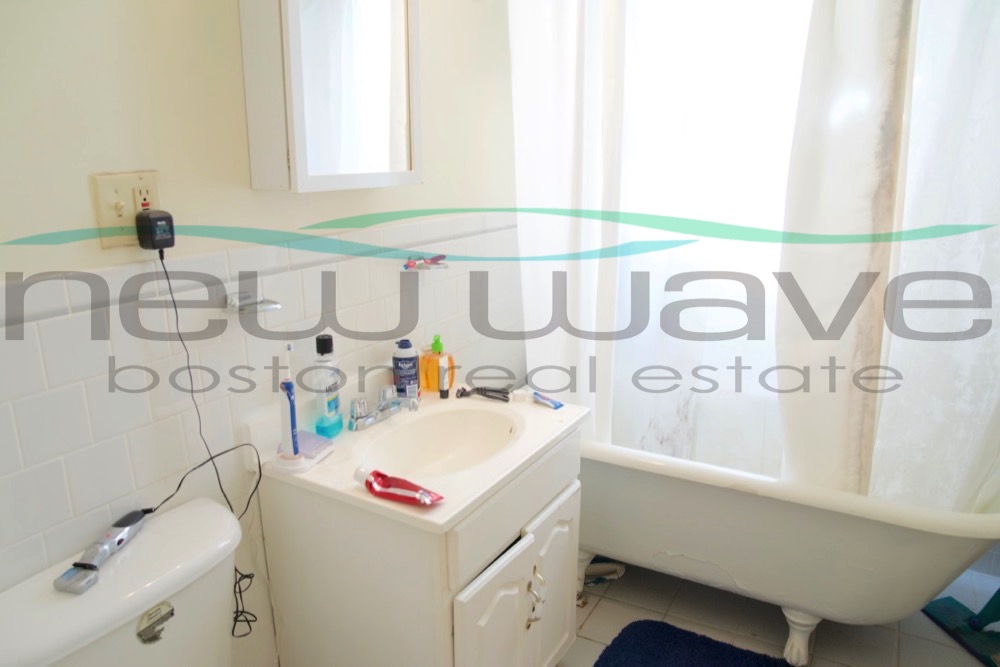 2 bed, 1 bath apartment for rent at 108 Queensberry St Unit 10, Fenway — photo 9 of 9