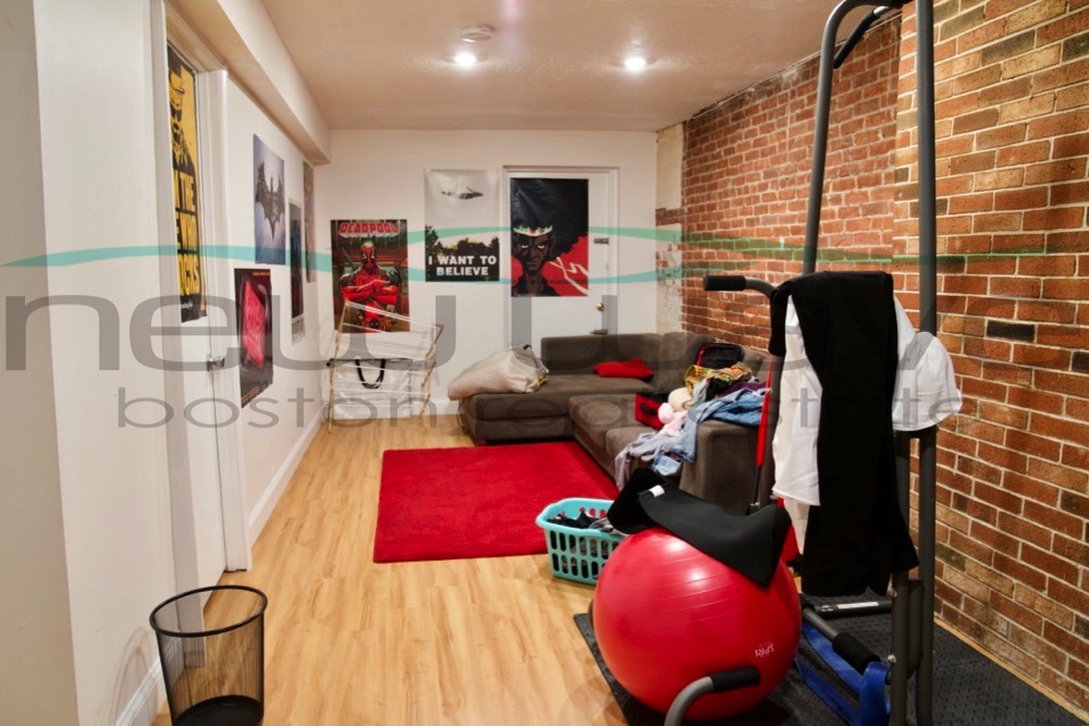 1 bed, 1 bath apartment for rent at 620 Columbus Ave Unit 1, South End — photo 5 of 8