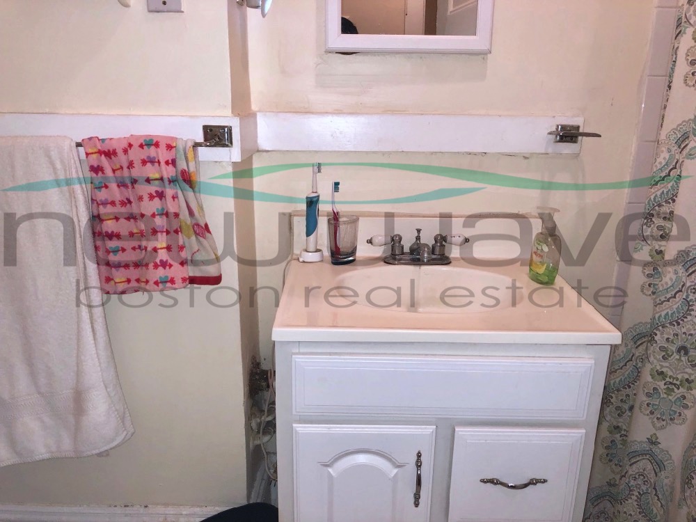 1 bed, 1 bath apartment for rent at 66 Myrtle St Unit 7, Beacon Hill — photo 5 of 7