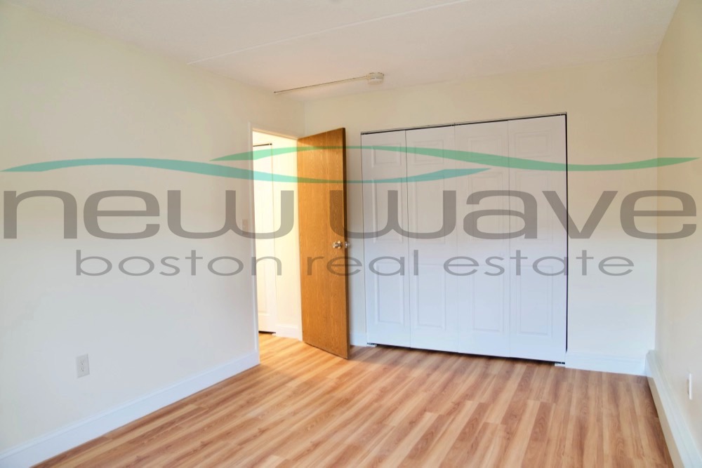 400 Massachusetts Ave, South End