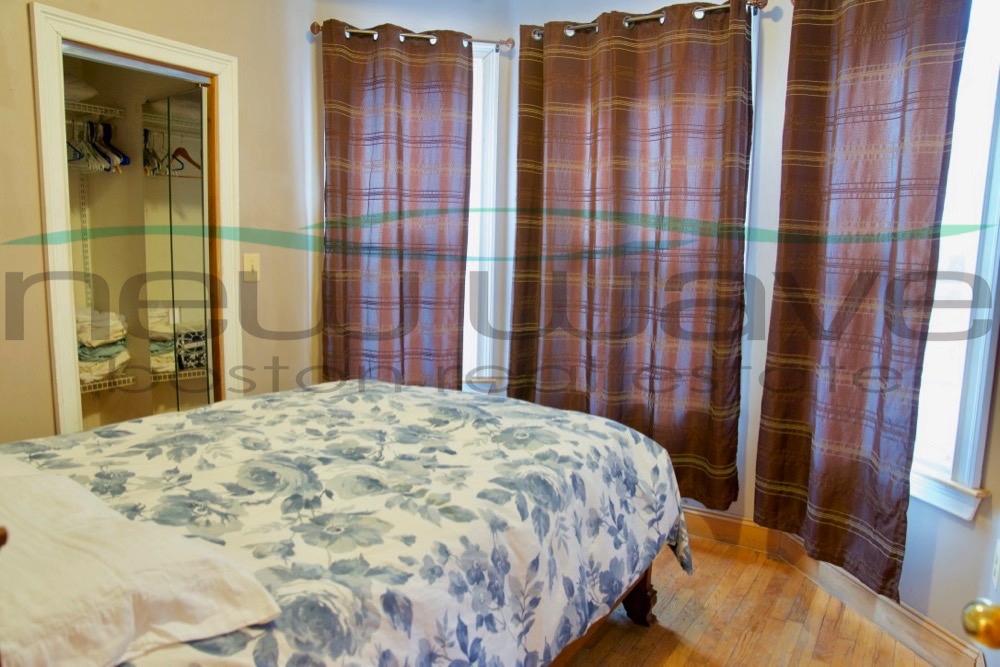 1031 Tremont St, South End