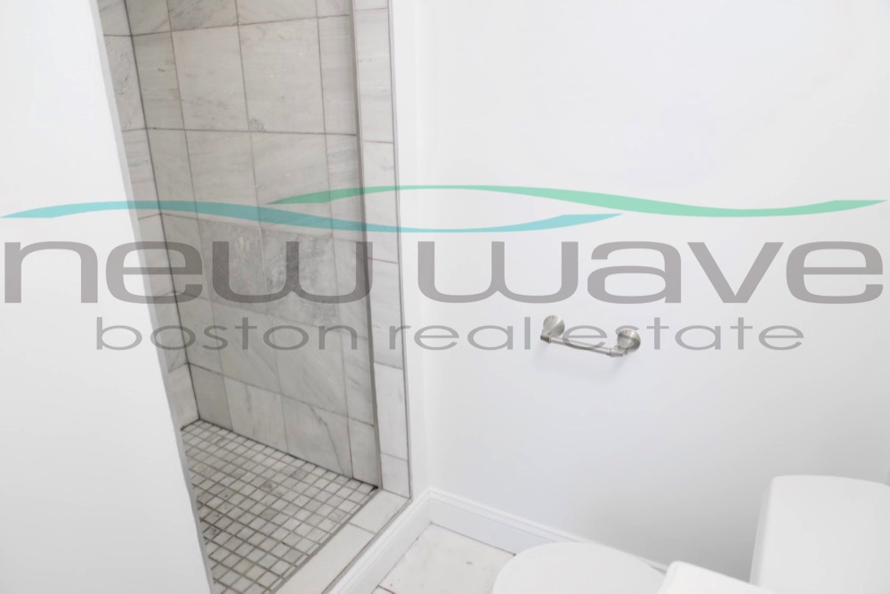 304 Berkeley St, Back Bay