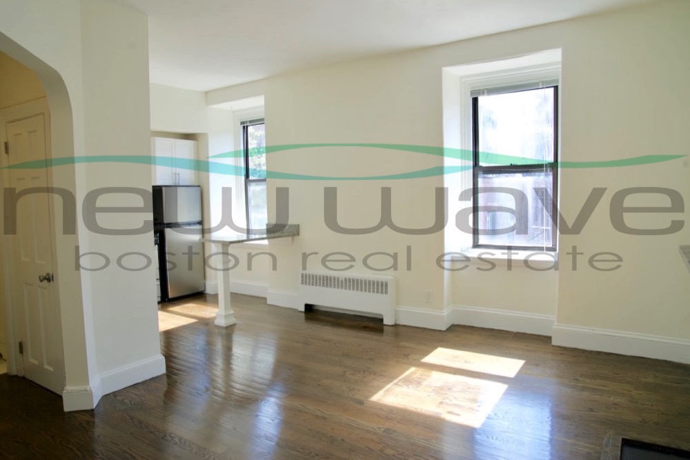 304 Berkeley St, Back Bay