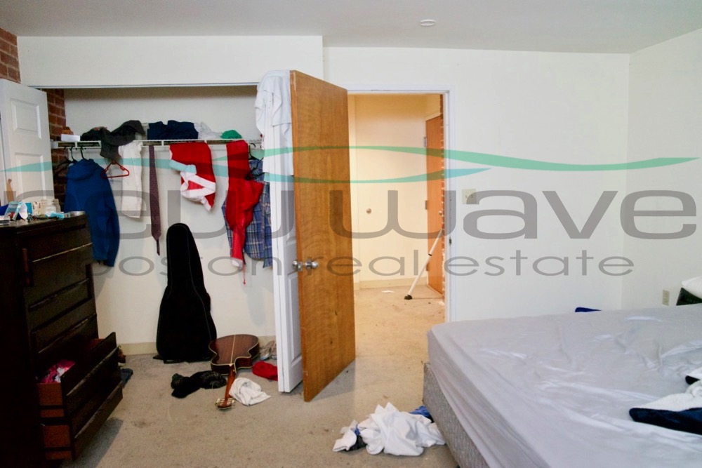 95 Gainsborough St, Fenway