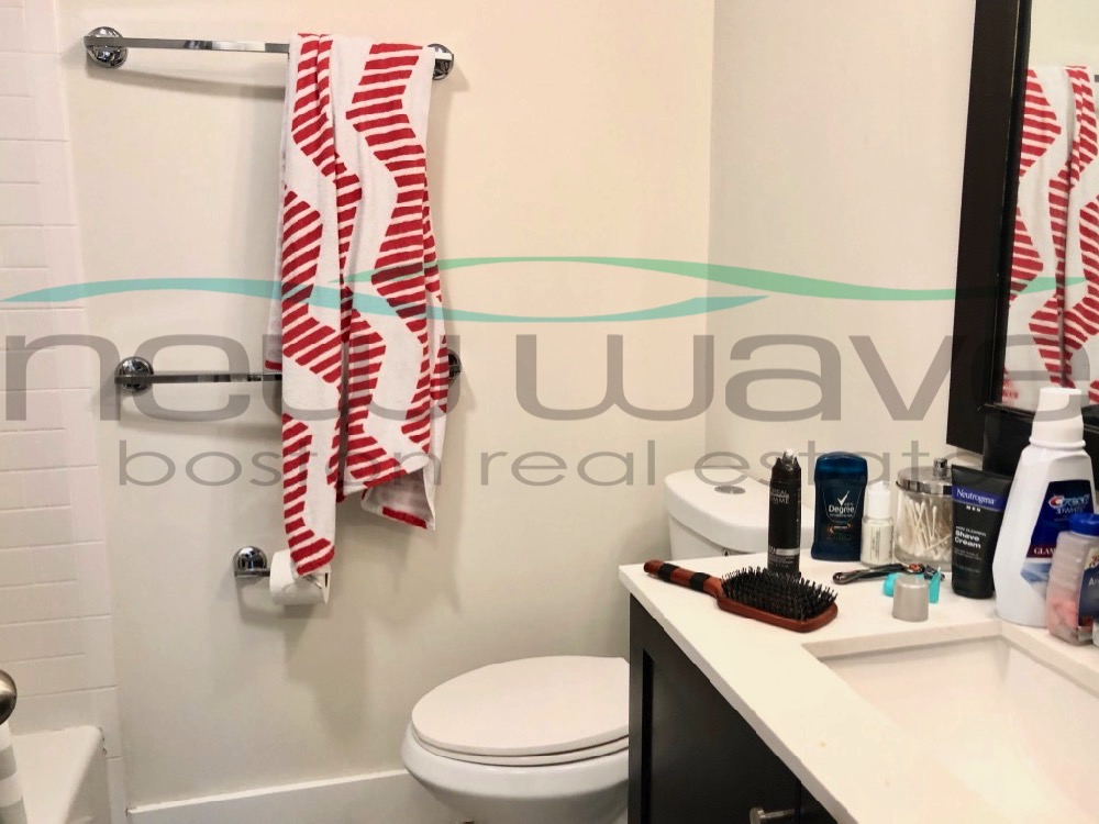 659 Massachusetts Ave, South End