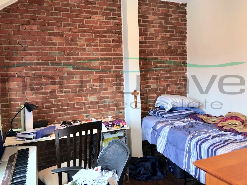 659 Massachusetts Ave, South End