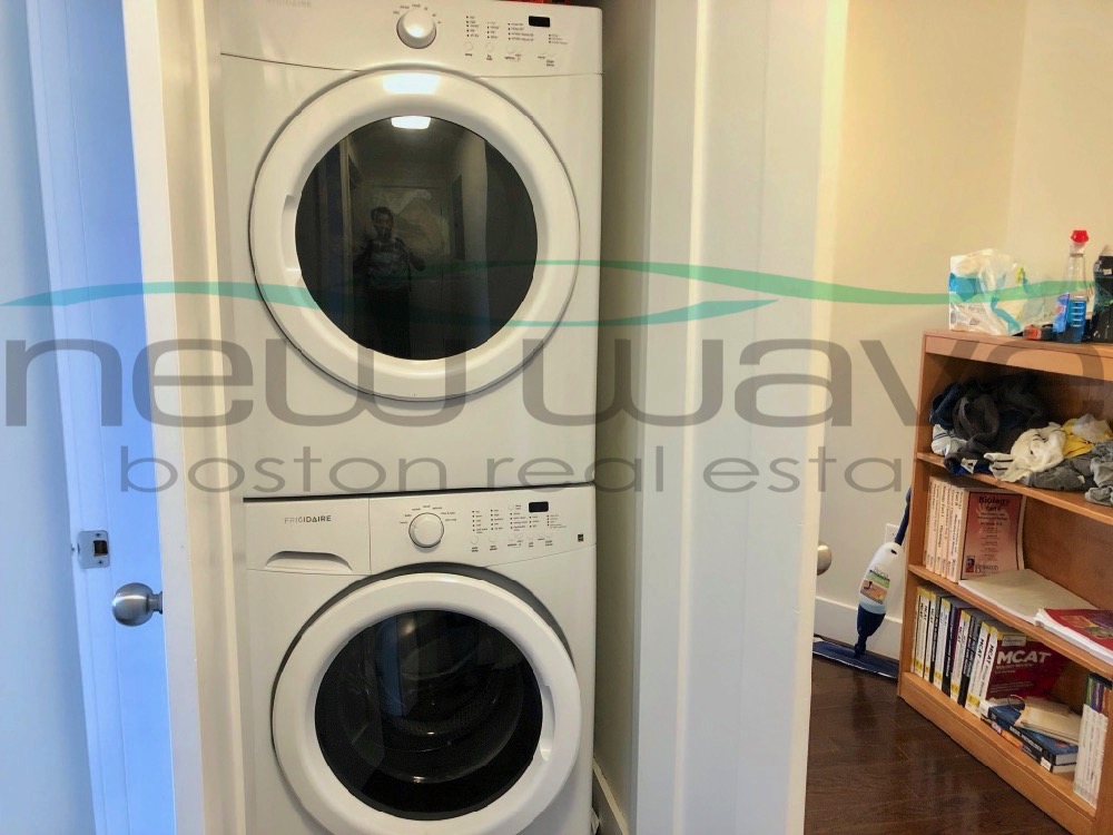 659 Massachusetts Ave, South End