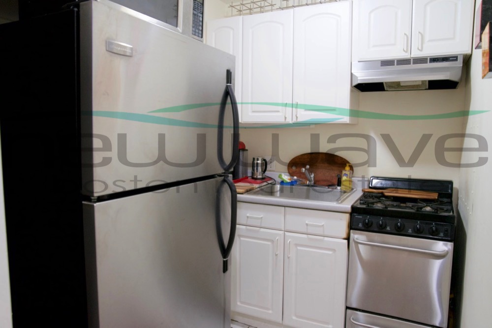1 bed, 1 bath apartment for rent at 31 Marlborough St Unit 1F, Back Bay — photo 3 of 17