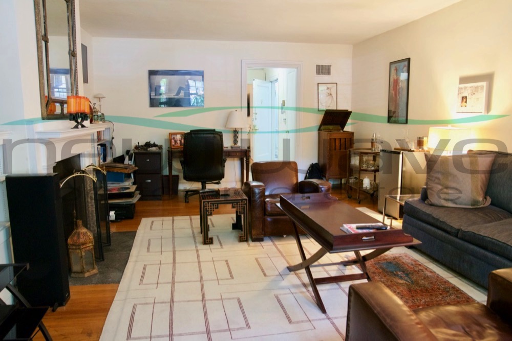 1 bed, 1 bath apartment for rent at 31 Marlborough St Unit 1F, Back Bay — photo 1 of 17