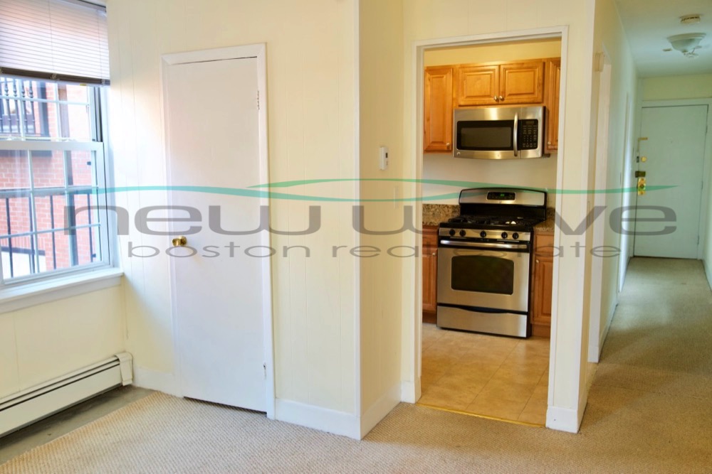 2 bed, 1 bath apartment for rent at 51 Phillips St Unit 6, Beacon Hill