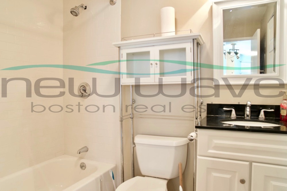 1 bed, 1 bath apartment for rent at 79 Gainsborough St Unit 204, Fenway — photo 6 of 18
