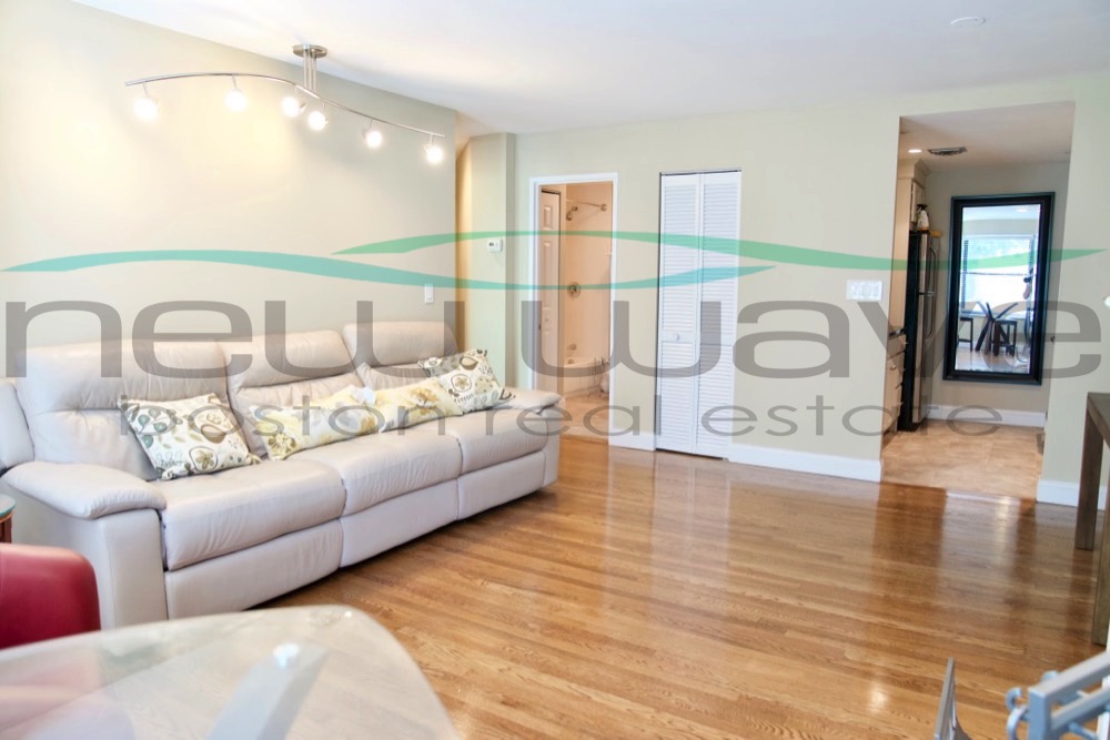 1 bed, 1 bath apartment for rent at 79 Gainsborough St Unit 204, Fenway — photo 2 of 18