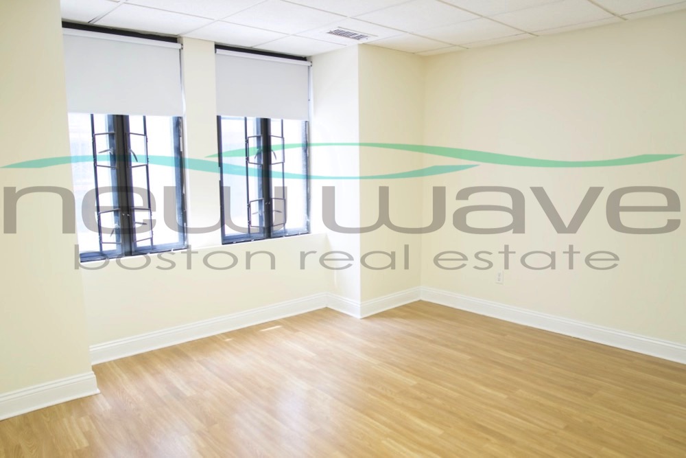 62 Boylston St, Downtown